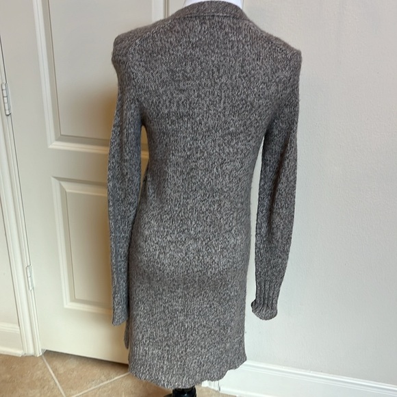 Ann Taylor long sweater - Picture 3 of 11
